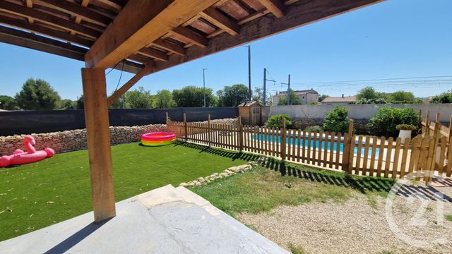 Maison à vendre - 5 pièces - 110,87 m2 - Uchaud - 30 - LANGUEDOC-ROUSSILLON