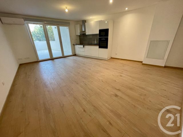 Appartement T3 à vendre - 3 pièces - 61,72 m2 - Nimes - 30 - LANGUEDOC-ROUSSILLON