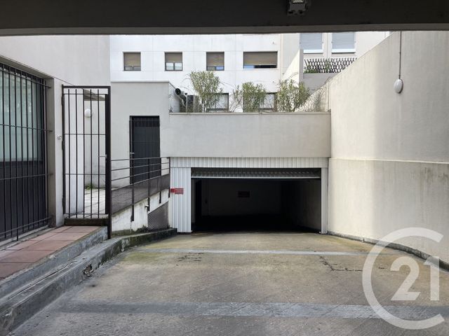 Parking à louer - 17,30 m2 - Nimes - 30 - LANGUEDOC-ROUSSILLON