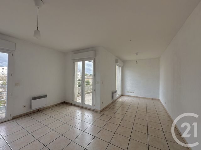 Appartement F1 à louer - 1 pièce - 34,35 m2 - Lunel - 34 - LANGUEDOC-ROUSSILLON